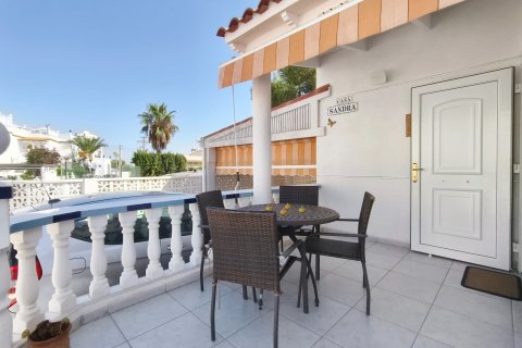 Huvila myytävänä San Miguel de Salinas, Alicante, Espanja, 2 makuuhuonetta, 75 m2 No. 194244 - kuva 14