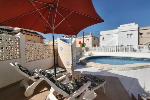 Huvila myytävänä San Miguel de Salinas, Alicante, Espanja, 2 makuuhuonetta, 75 m2 No. 194244 - kuva 4