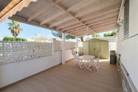 Huvila myytävänä San Miguel de Salinas, Alicante, Espanja, 2 makuuhuonetta, 75 m2 No. 194244 - kuva 11