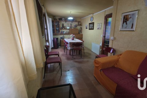 Продажа виллы в Лерида, Испания 7 спален, 367м2 №185845 - фото 6