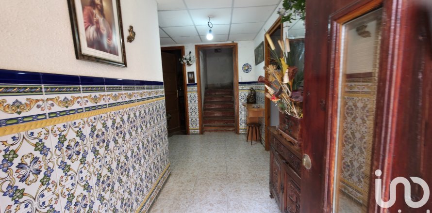 Вилла в Лерида, Испания 7 спален, 367м2 №185845