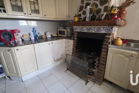 Продажа виллы в Лерида, Испания 7 спален, 367м2 №185845 - фото 3