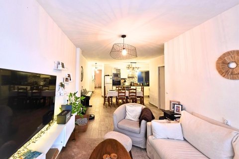 Продажа квартиры в Торревьеха, Аликанте, Испания 3 спальни, 96м2 №164643 - фото 3