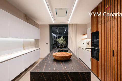 Villa for sale in La Nucia, Alicante, Spain 4 bedrooms,  No. 54849 - photo 24