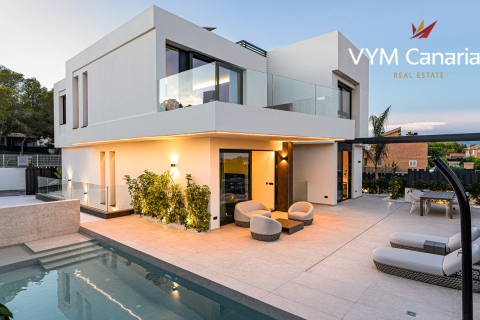 Villa à La Nucia, Alicante, Espagne 4 chambres,  No. 54849