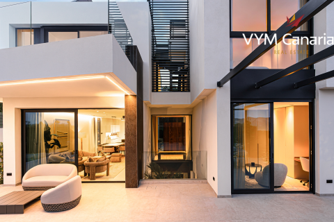 Villa for sale in La Nucia, Alicante, Spain 4 bedrooms,  No. 54849 - photo 21