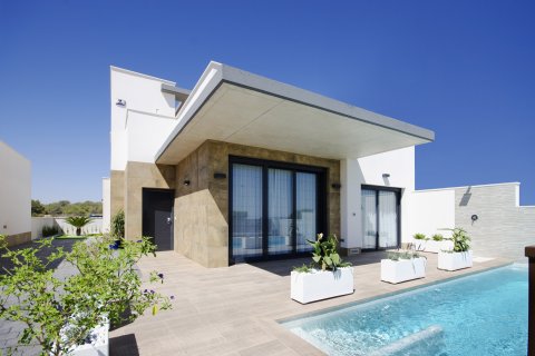 Huvila myytävänä San Miguel de Salinas, Alicante, Espanja, 4 makuuhuonetta, 135 m2 No. 163697 - kuva 2