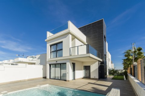 Huvila myytävänä San Miguel de Salinas, Alicante, Espanja, 4 makuuhuonetta, 135 m2 No. 163697 - kuva 3