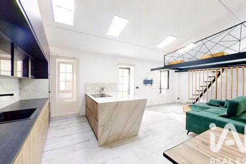 Villa in El Vendrell, Tarragona, Spain 1 bedroom, 90 sq.m. No. 185140