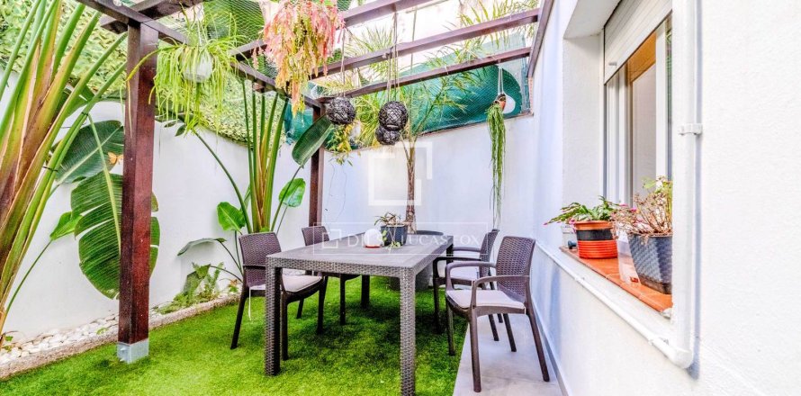 Lägenhet i Sitges, Barcelona, Spanien 3 sovrum, 60 kvm. Nr. 150428