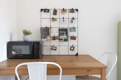 Apartment à vendre à Barcelona, Espagne, 1 chambre, 45 m2 No. 150429 - photo 9