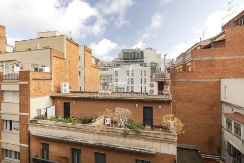 Apartment à vendre à Barcelona, Espagne, 1 chambre, 45 m2 No. 150429 - photo 20