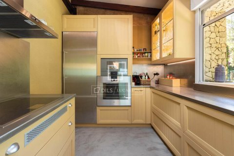 Villa for sale in Sitges, Barcelona, Spain 8 bedrooms, 1200 sq.m. No. 150426 - photo 26