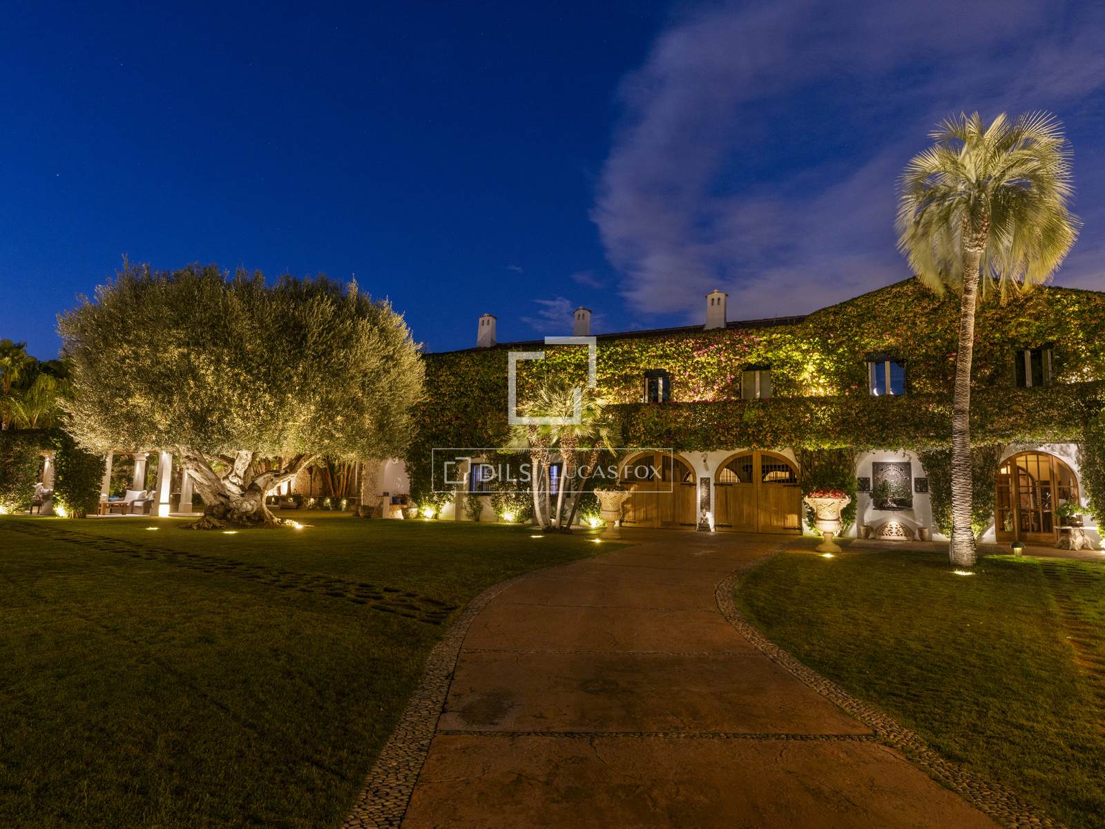Villa Sitges, Barcelona, Spānijā 8 istabas, 1200 m2 Nr. 150426
