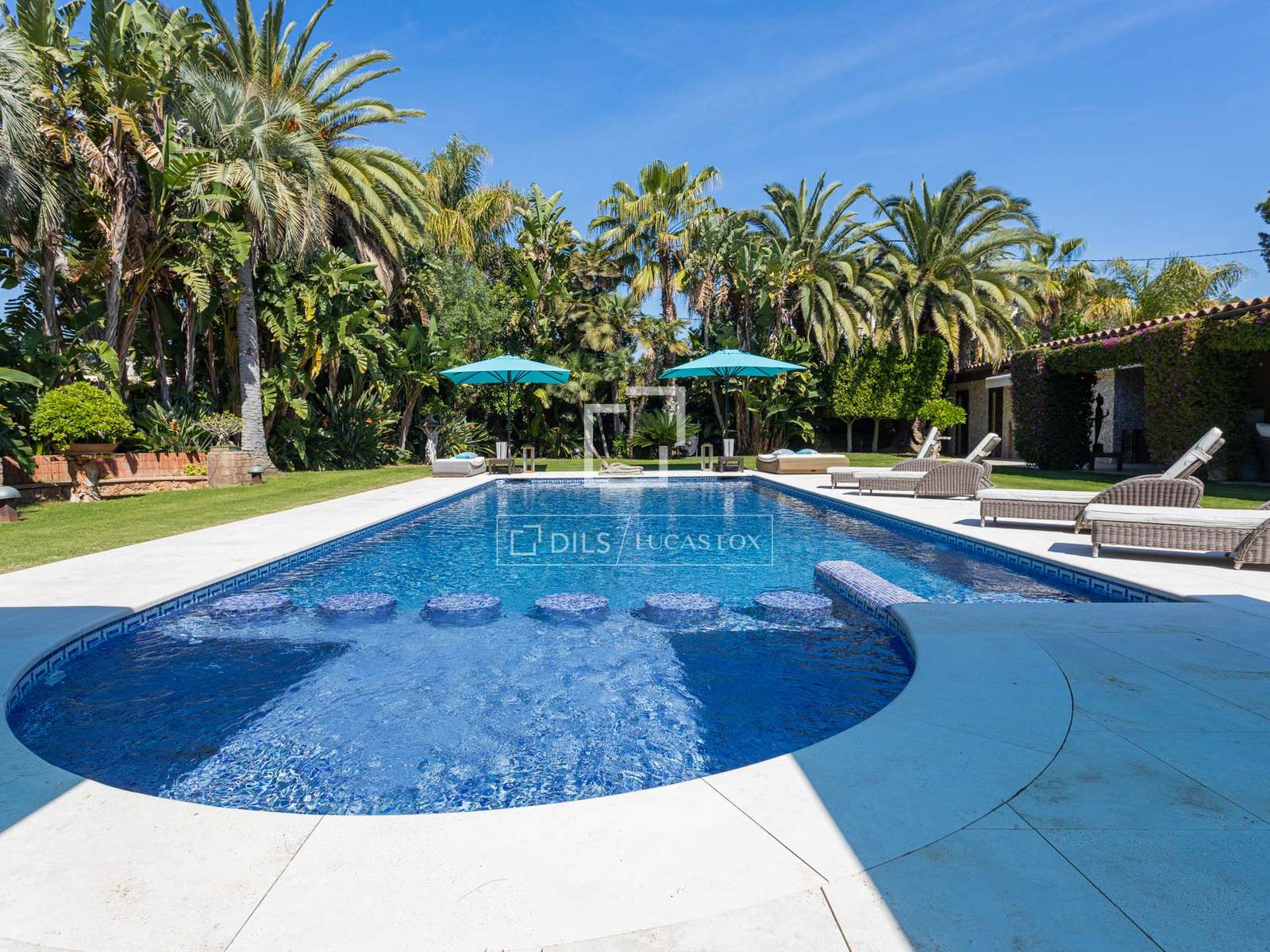 Villa Sitges, Barcelona, Spānijā 8 istabas, 1200 m2 Nr. 150426