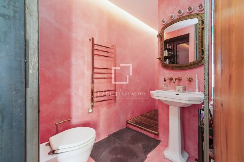 Penthouse à vendre à Barcelona, Espagne, 1 chambre, 95 m2 No. 150427 - photo 16