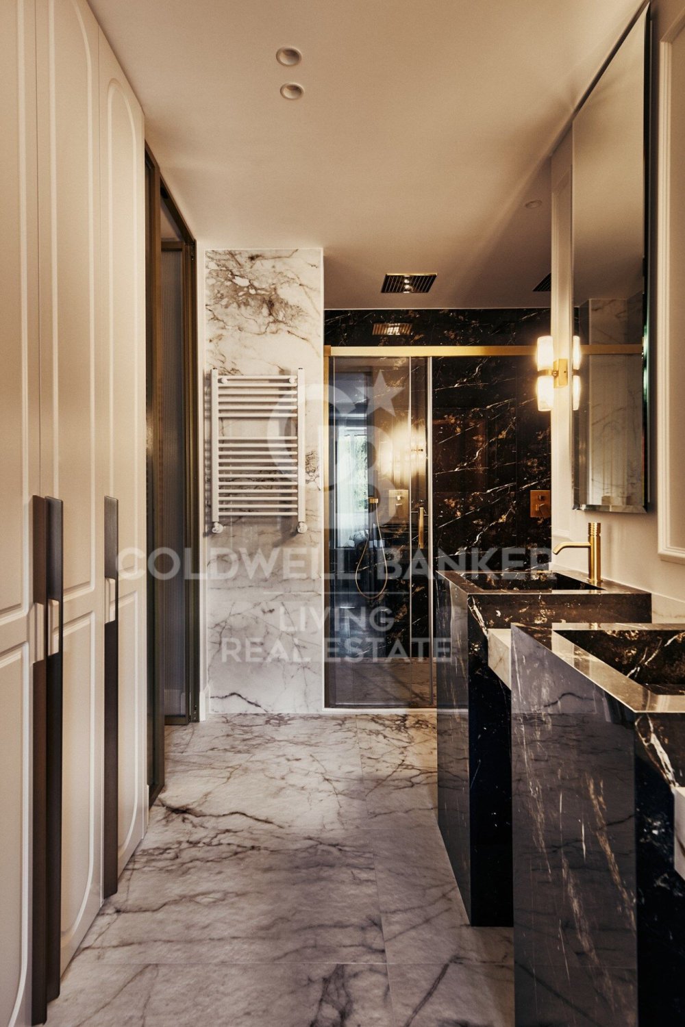 Dzīvoklis Madrid, Spānijā 5 istabas, 315 m2 Nr. 178605