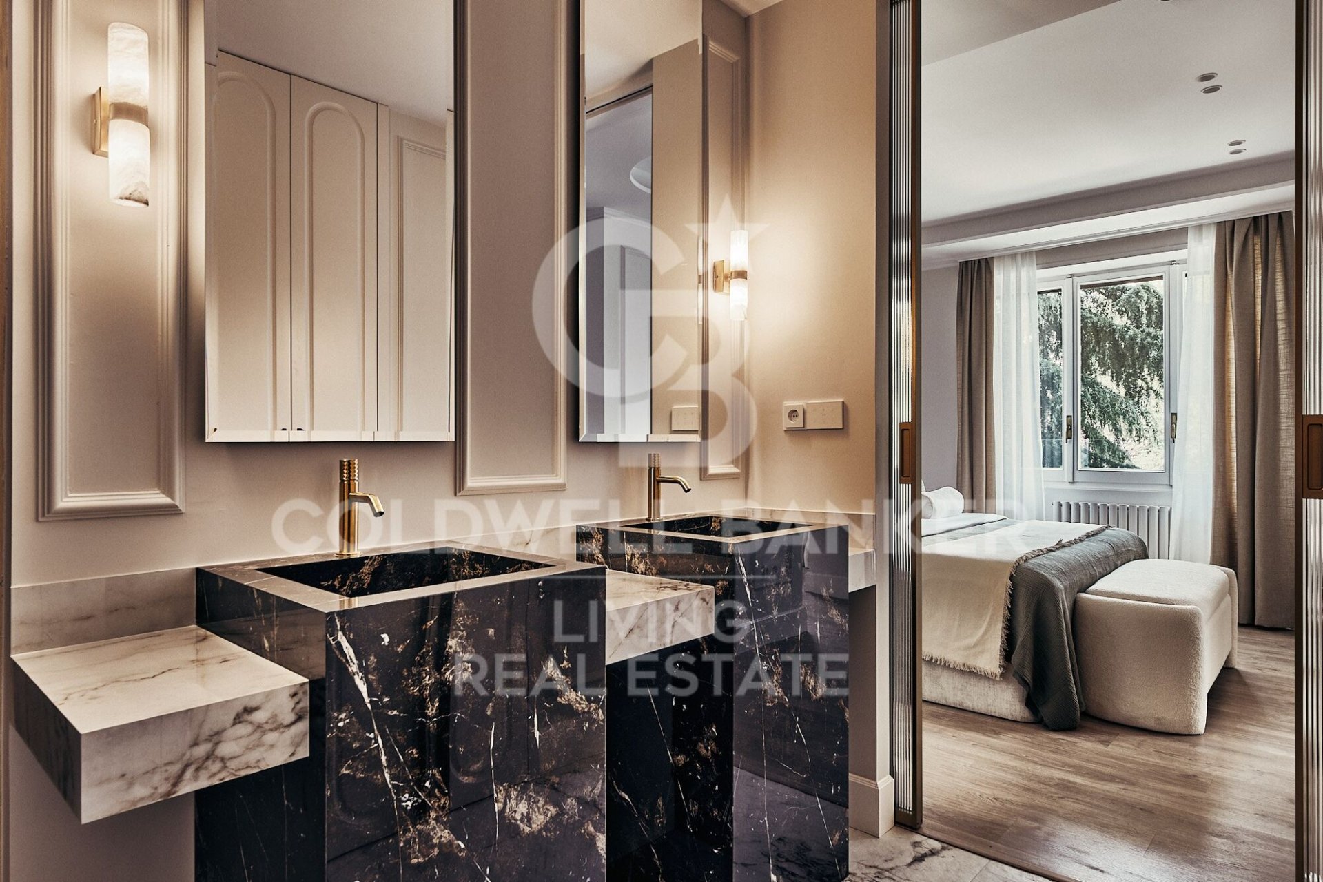 Dzīvoklis Madrid, Spānijā 5 istabas, 315 m2 Nr. 178605