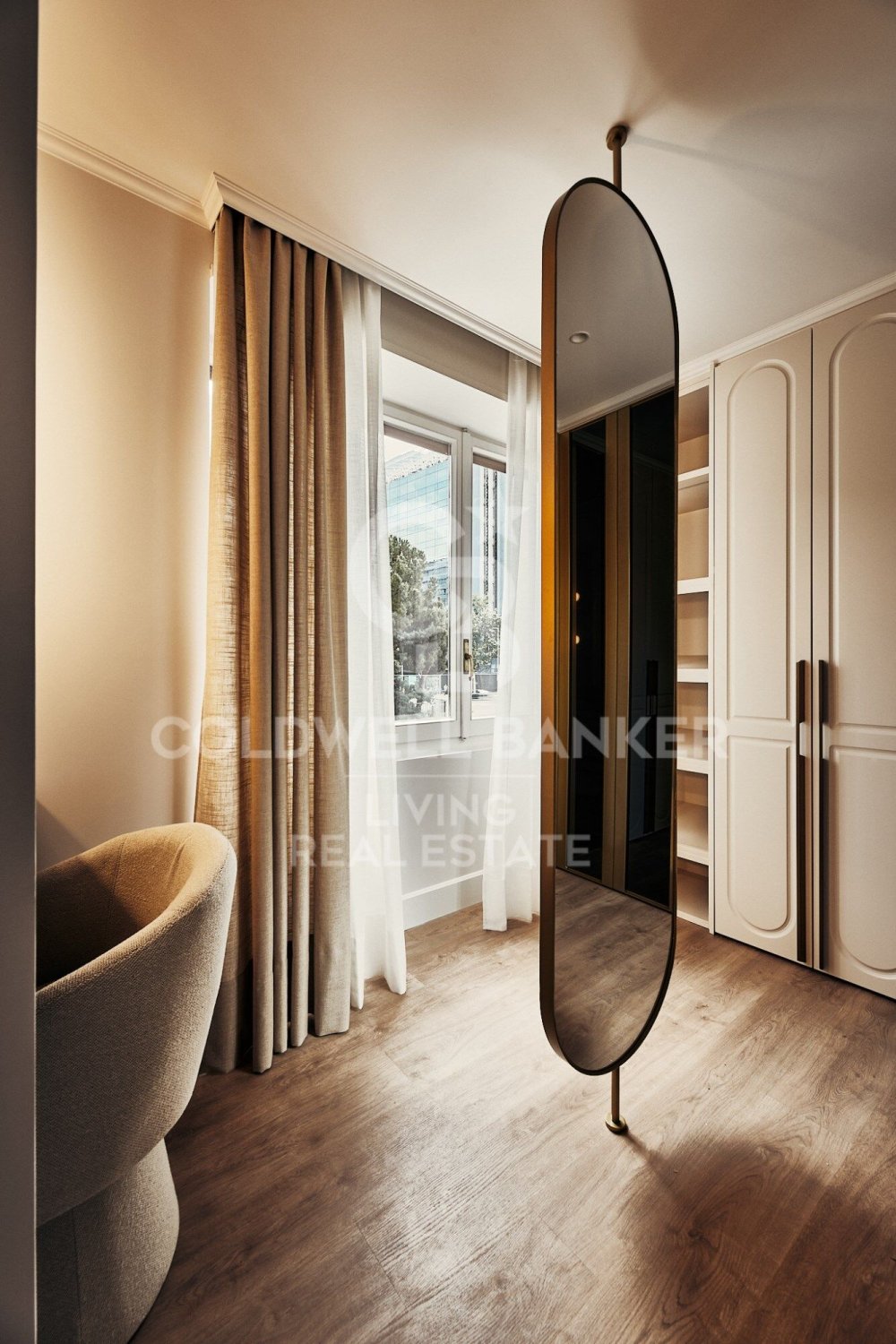 Dzīvoklis Madrid, Spānijā 5 istabas, 315 m2 Nr. 178605