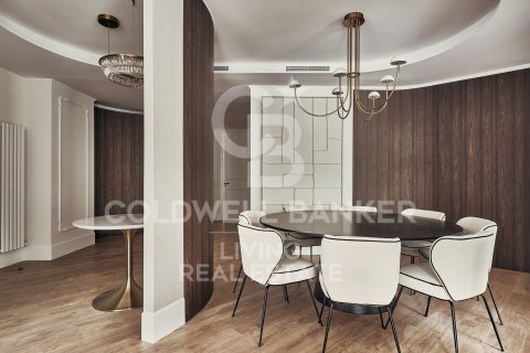 Apartment à vendre à Madrid, Espagne, 5 chambres, 315 m2 No. 178605 - photo 11