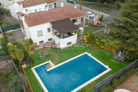 Villa a Sant Feliu de Guixols, Girona, Spagna 4 camere da letto, 294 mq. N° 177168