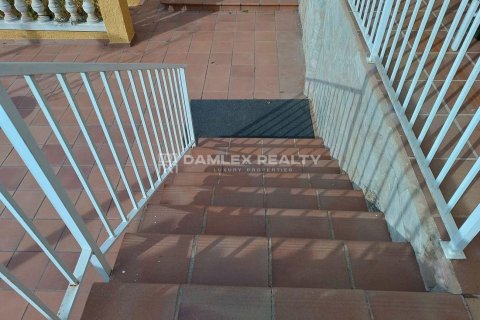 House à vendre à Lloret de Mar, Girona, Espagne, 5 chambres, 300 m2 No. 177169 - photo 29