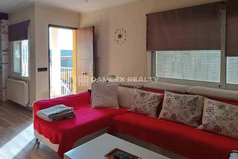 House à vendre à Lloret de Mar, Girona, Espagne, 5 chambres, 300 m2 No. 177169 - photo 13