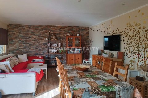House à vendre à Lloret de Mar, Girona, Espagne, 5 chambres, 300 m2 No. 177169 - photo 12