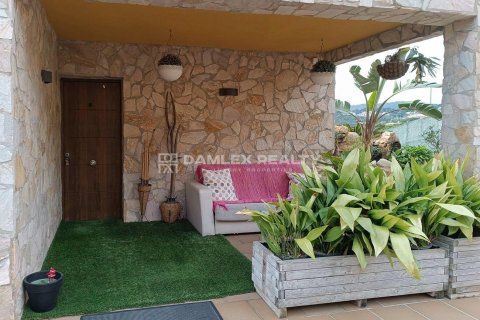 House à vendre à Lloret de Mar, Girona, Espagne, 5 chambres, 300 m2 No. 177169 - photo 15