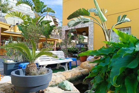 House à Lloret de Mar, Girona, Espagne 5 chambres, 300 m2 No. 177169