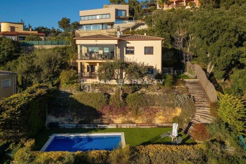 House à Santa Cristina d'Aro, Girona, Espagne 4 chambres, 211 m2 No. 177171