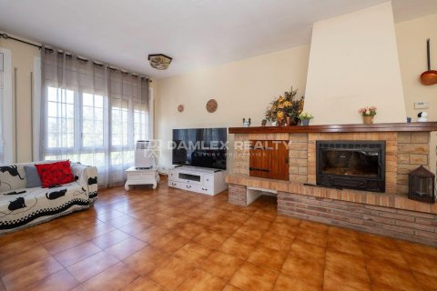 Villa à vendre à Lloret de Mar, Girona, Espagne, 4 chambres, 267 m2 No. 177172 - photo 11