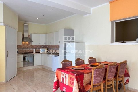 Hus till salu i Calonge, Girona, Spanien 8 sovrum, 386 kvm. Nr. 177170 - foto 19