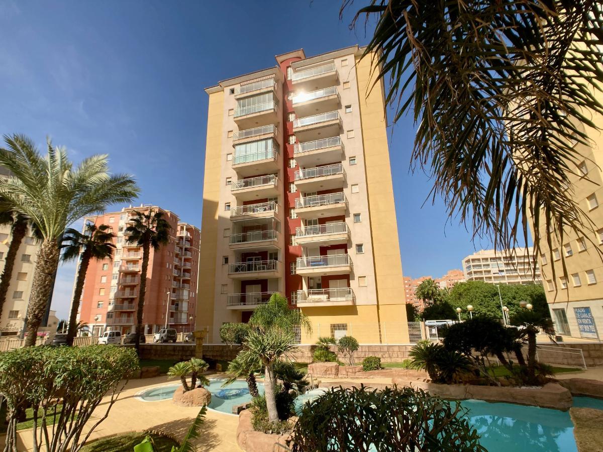 Apartamento en La Manga del Mar Menor, Murcia, España 3 dormitorios, 121 m2 No. 183804