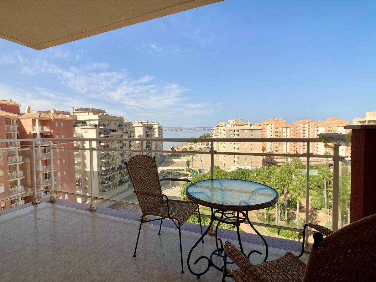 Apartamento en La Manga del Mar Menor, Murcia, España 3 dormitorios, 121 m2 No. 183804