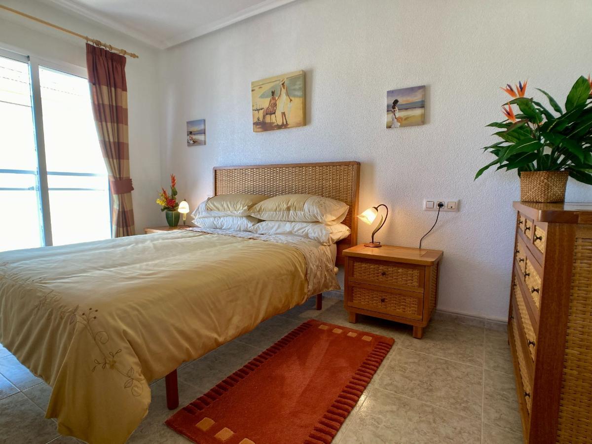 Apartamento en La Manga del Mar Menor, Murcia, España 3 dormitorios, 121 m2 No. 183804