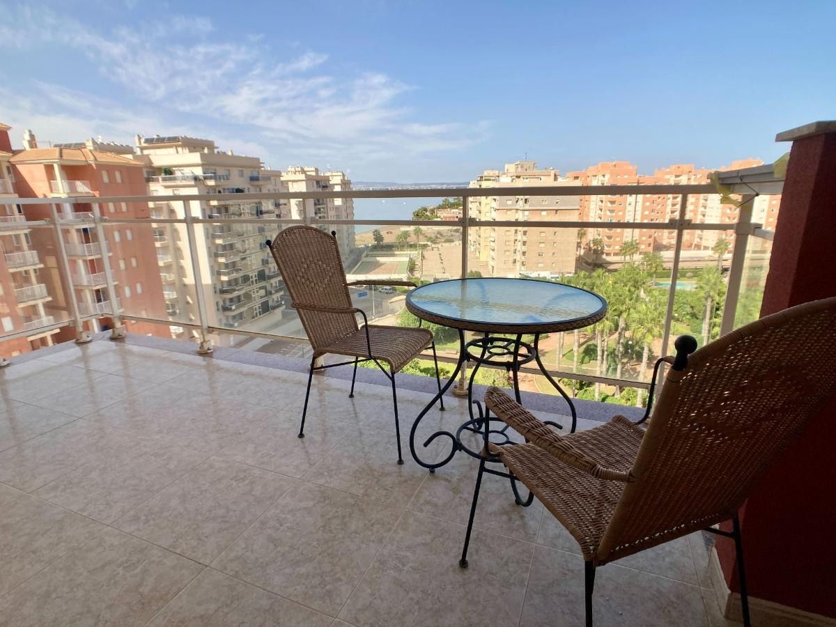 Apartamento en La Manga del Mar Menor, Murcia, España 3 dormitorios, 121 m2 No. 183804