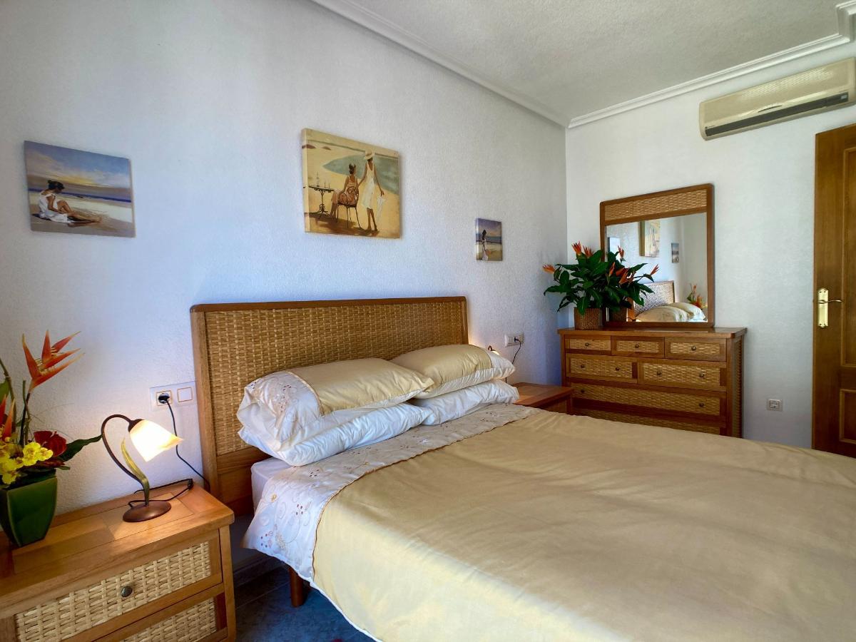 Apartamento en La Manga del Mar Menor, Murcia, España 3 dormitorios, 121 m2 No. 183804