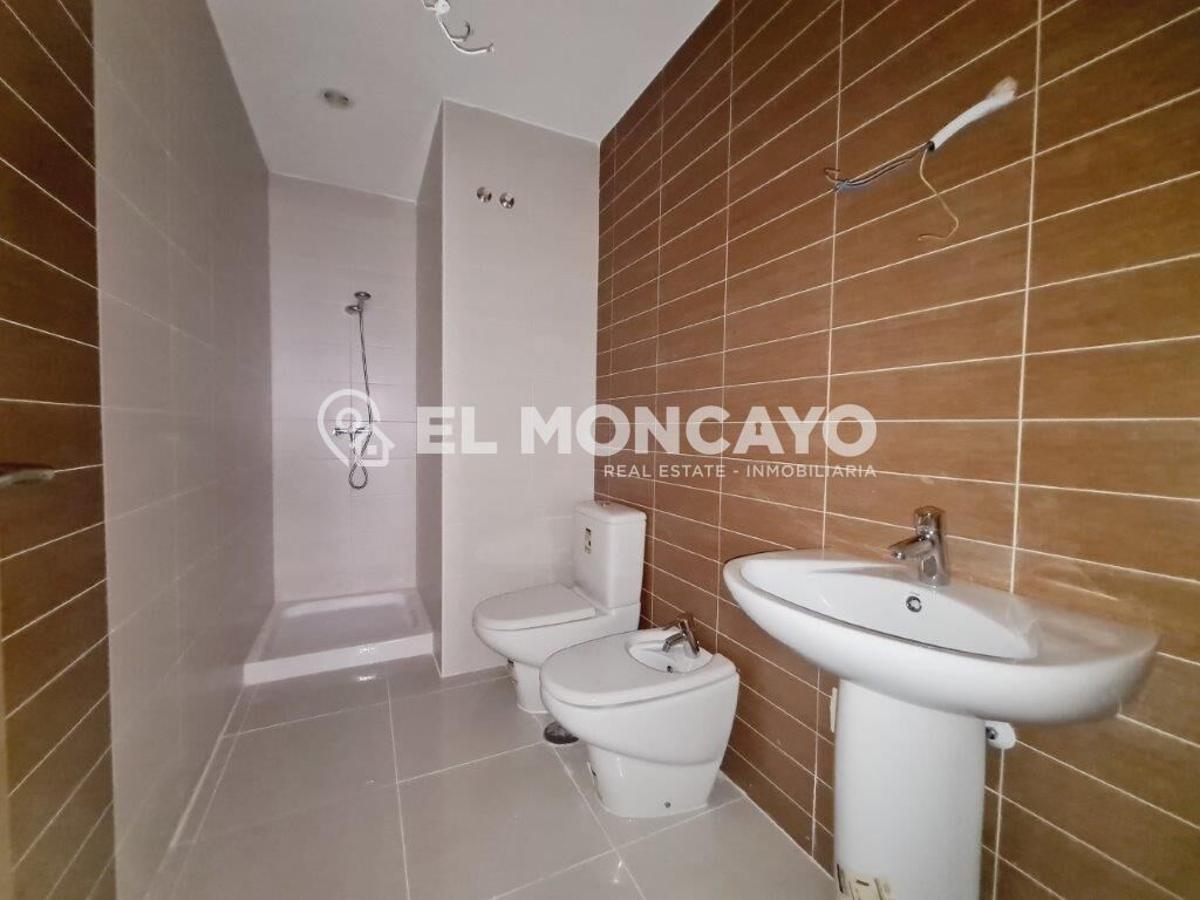 Apartment à Torrevieja, Alicante, Espagne 2 chambres, 68 m2 No. 183802