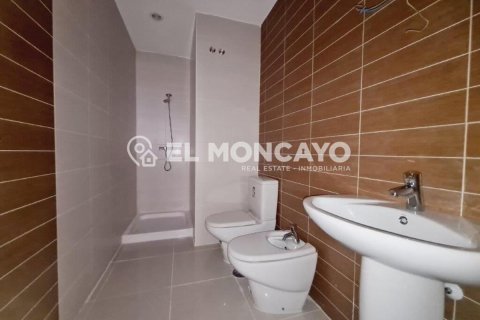 Продажа квартиры в Торревьеха, Аликанте, Испания 2 спальни, 68м2 №183802 - фото 13
