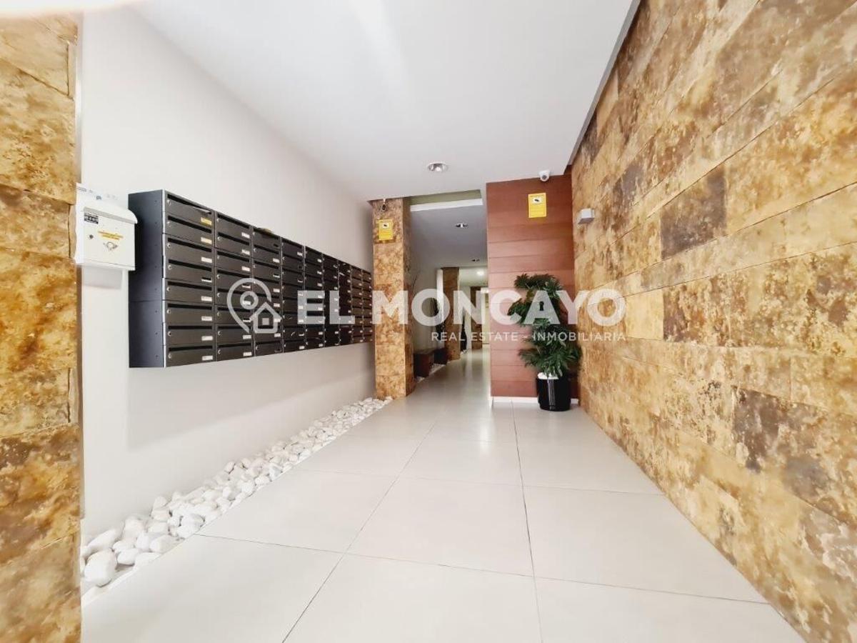 Apartment à Torrevieja, Alicante, Espagne 2 chambres, 68 m2 No. 183802
