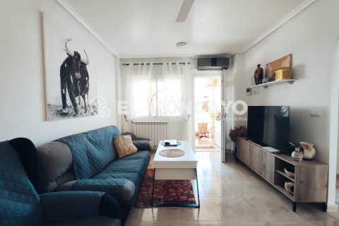 Bungalow en venta en Orihuela, Alicante, España 3 dormitorios, 68 m2 No. 183800 - foto 7