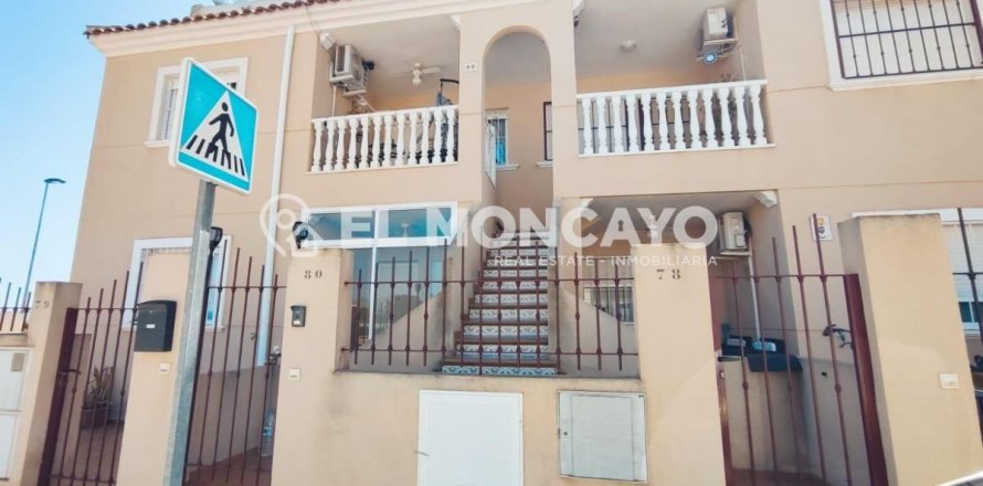 Bungalow en Orihuela, Alicante, España 3 dormitorios, 68 m2 No. 183800