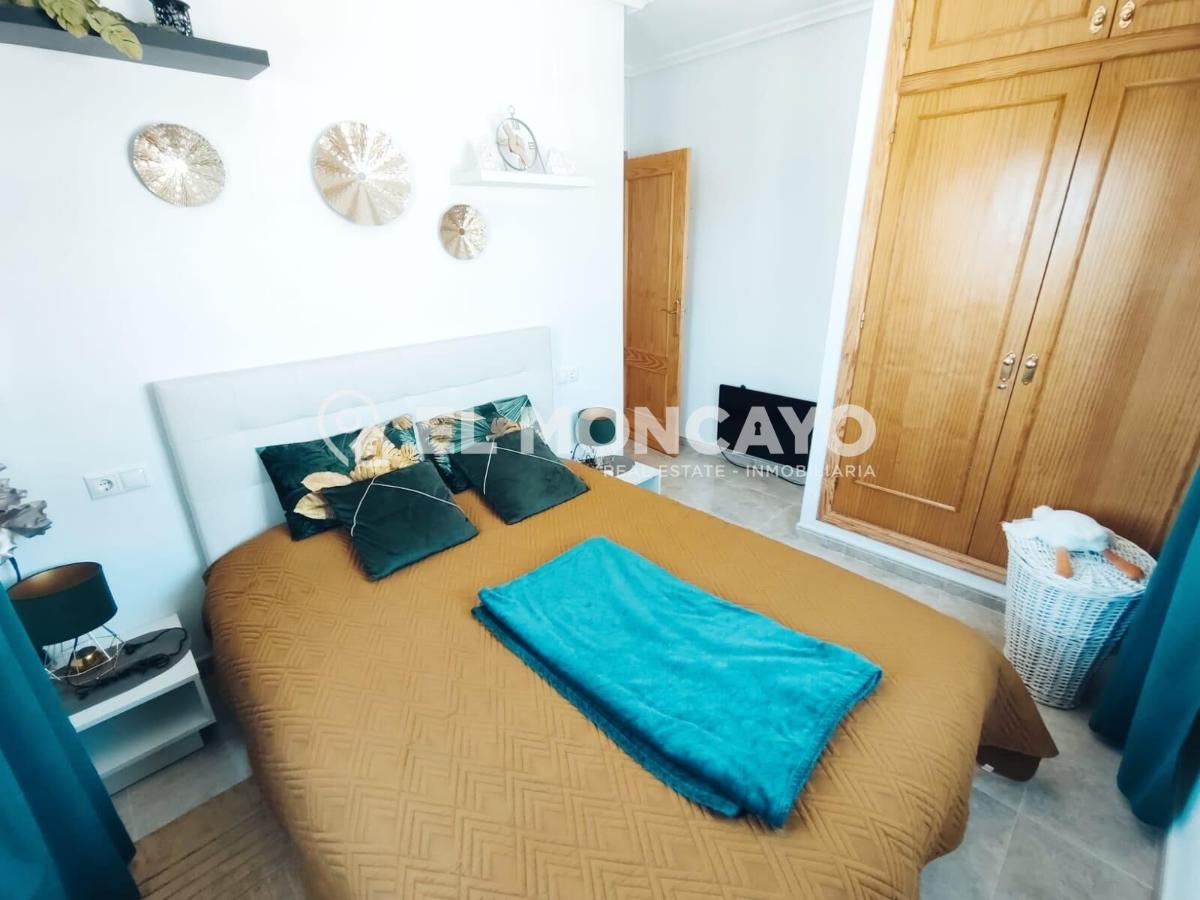 Bungalow à Orihuela, Alicante, Espagne 3 chambres, 68 m2 No. 183800