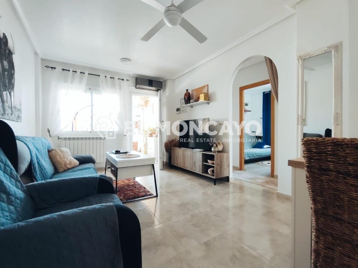Bungalow à Orihuela, Alicante, Espagne 3 chambres, 68 m2 No. 183800