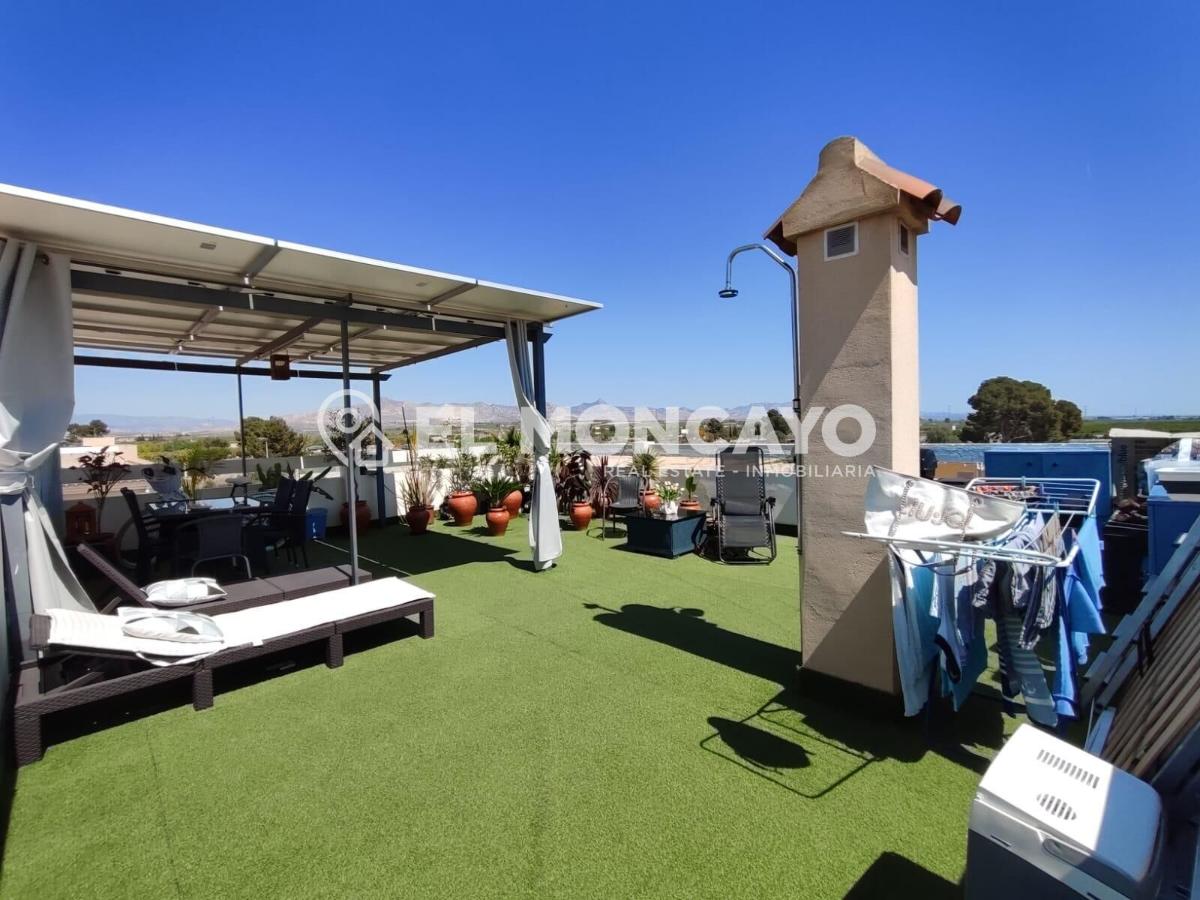 Bungalow à Orihuela, Alicante, Espagne 3 chambres, 68 m2 No. 183800