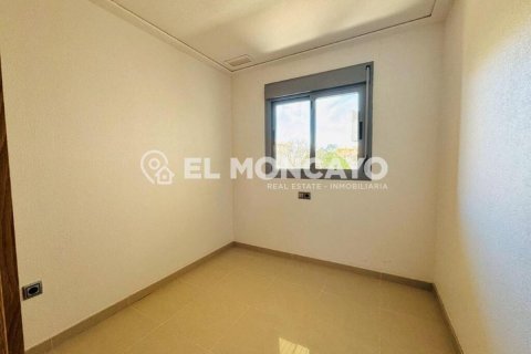 Apartamento en venta en Torrevieja, Alicante, España 3 dormitorios, 90 m2 No. 183803 - foto 9