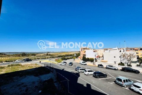 Apartamento en venta en Torrevieja, Alicante, España 3 dormitorios, 90 m2 No. 183803 - foto 13