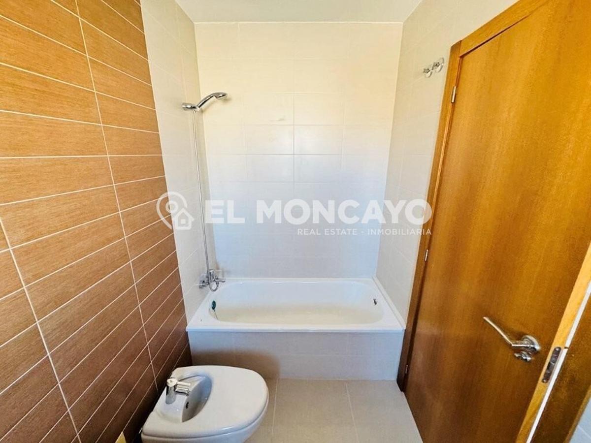 Apartamento en Torrevieja, Alicante, España 3 dormitorios, 90 m2 No. 183803