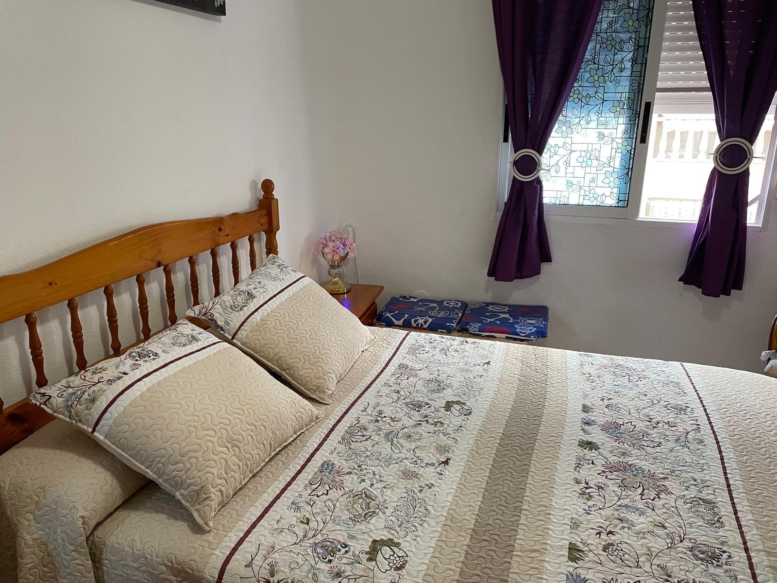 Apartment à Torrevieja, Alicante, Espagne 2 chambres, 56 m2 No. 182870